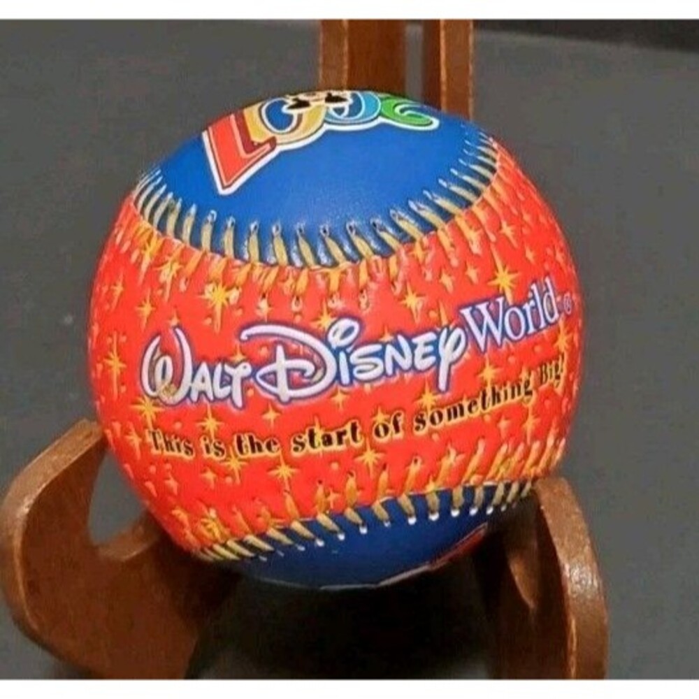 Walt Disney World Souvenir Baseball Collectible Commemorative 2001 Mickey Mouse